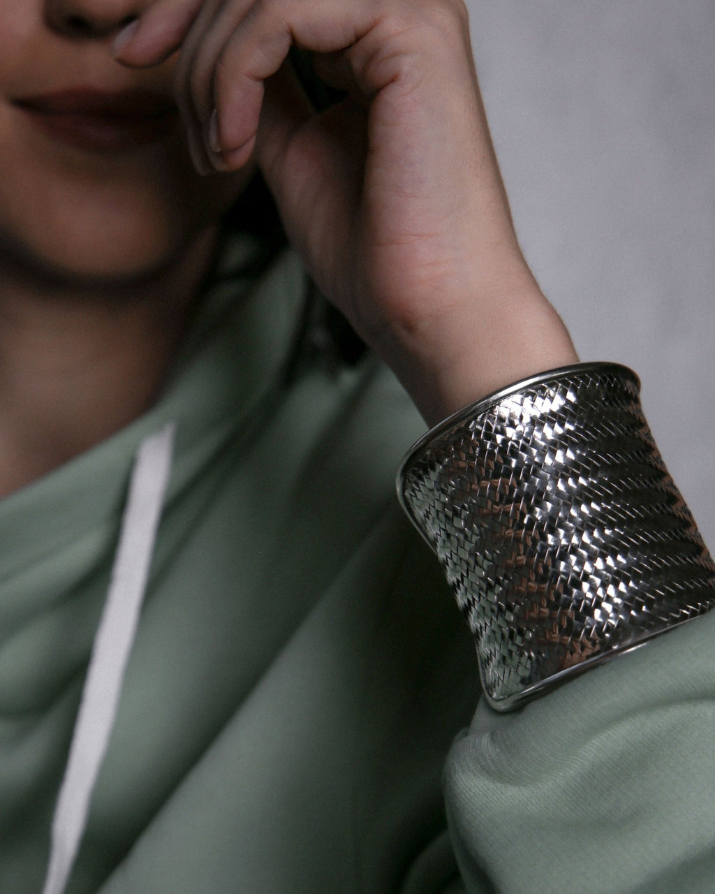 Silver braided bracelet - jewerly-store-s