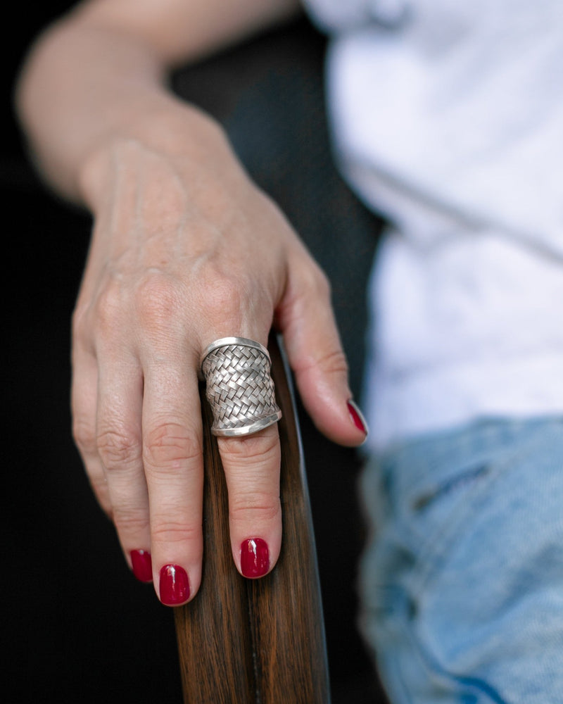 Silver braided ring embossed - jewerly-store-s